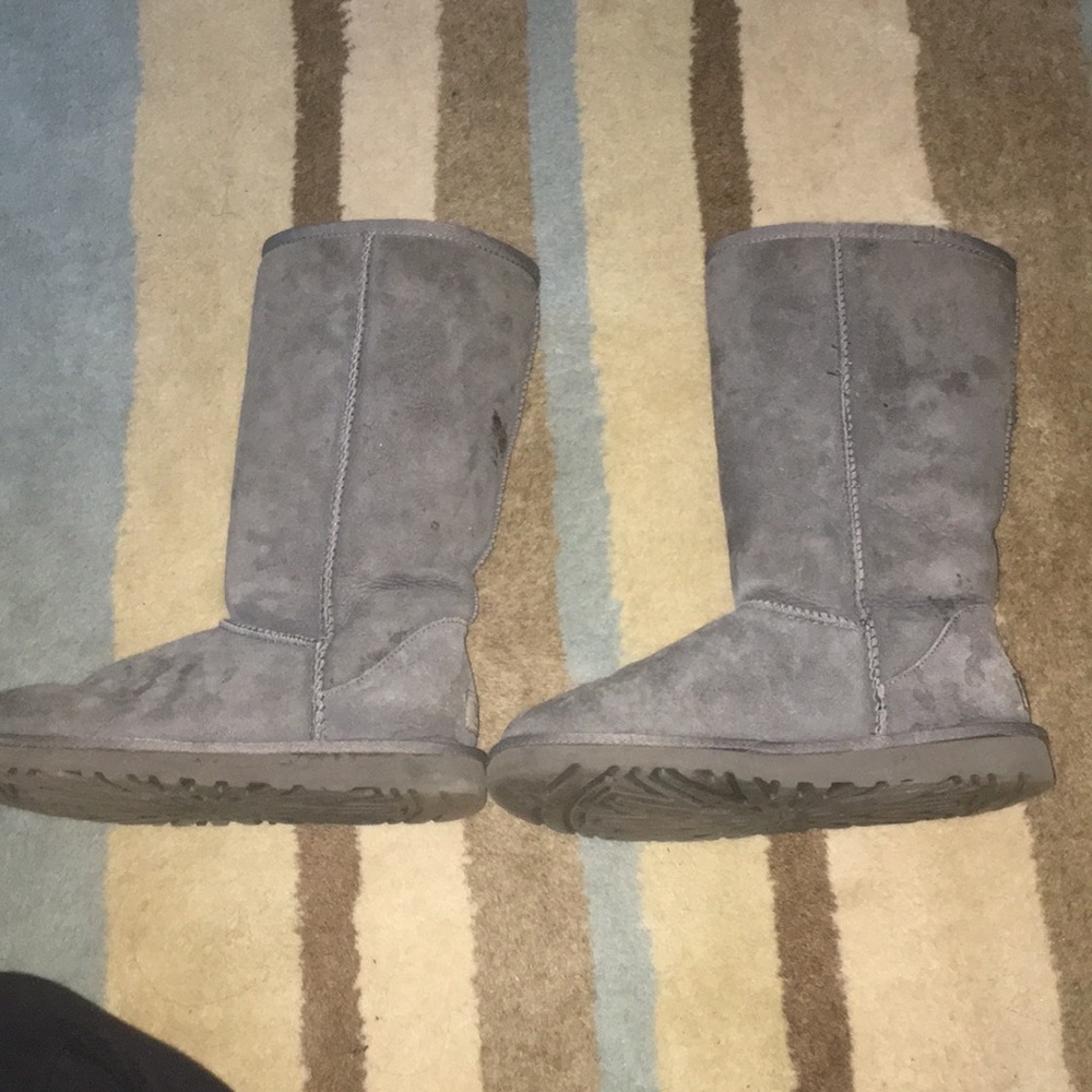 Ugg Tall Gray Boots - Picture 6 of 8